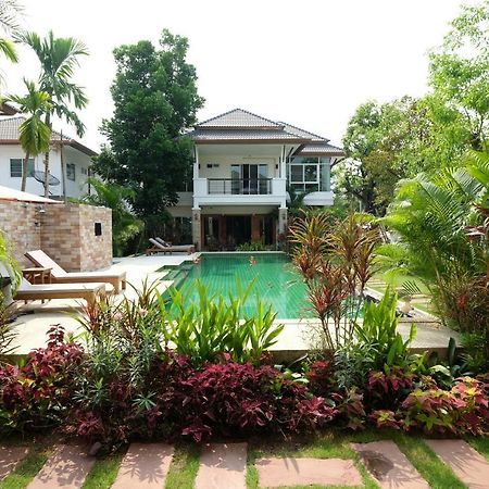 Starry Night Villa By Zhang Bin Chiang Mai Exterior foto